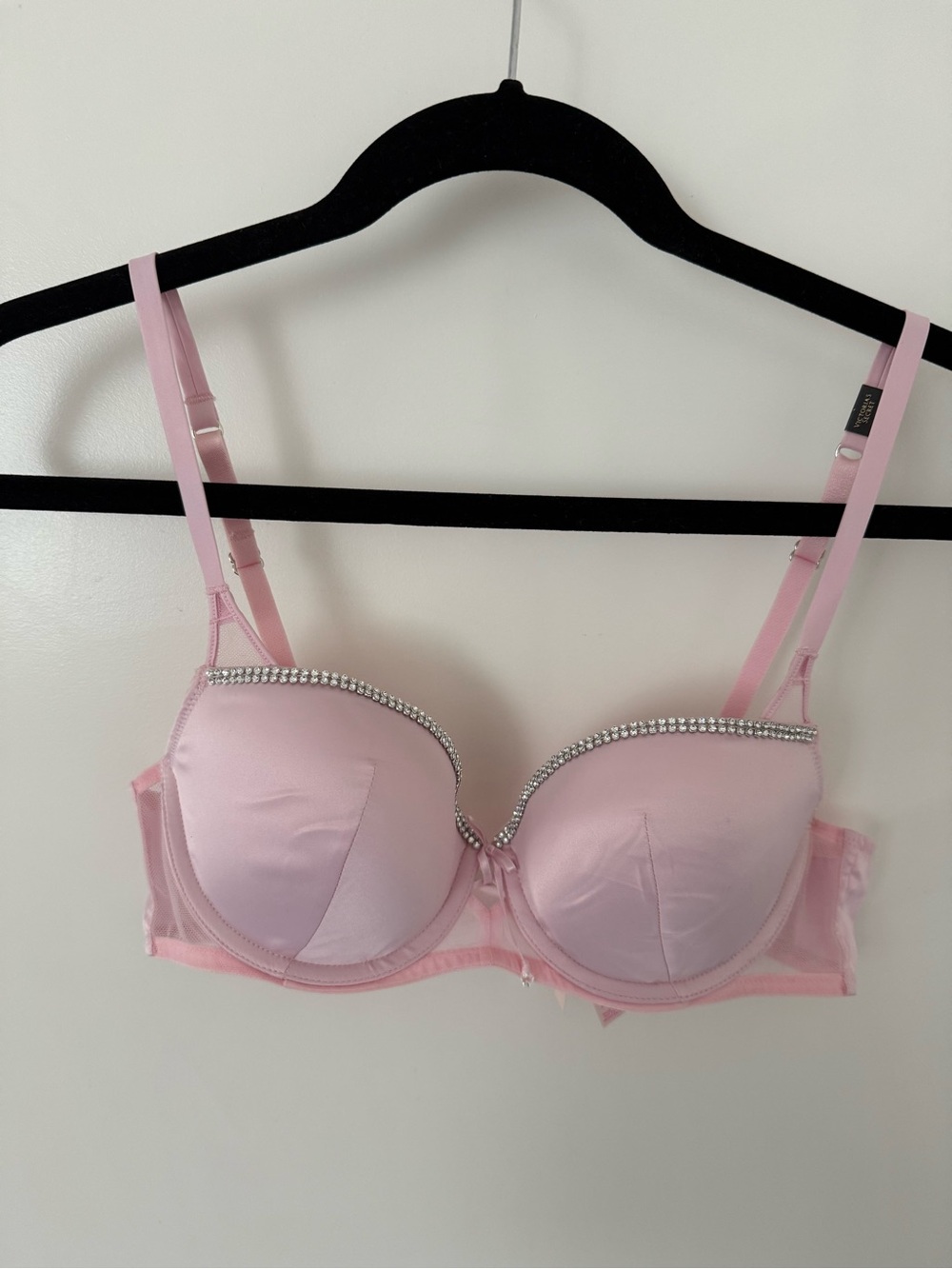 Victorias Secret Very Sexy Pink Embellished Push-Up Bra 36B